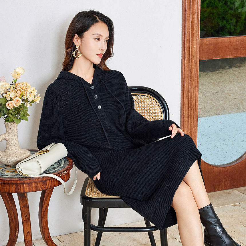 茜舞连帽连衣裙女2025时尚气质纯色中长裙【533291】