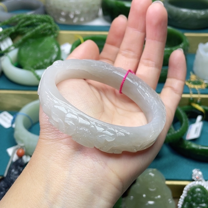 和田玉手镯58+圈口 编号59贵妃镯未镶嵌