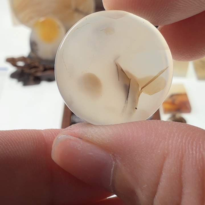 玛瑙/玉髓未镶嵌珠宝半成品