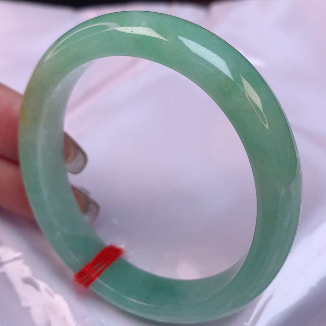 翡翠手镯（贵妃镯）未镶嵌54+