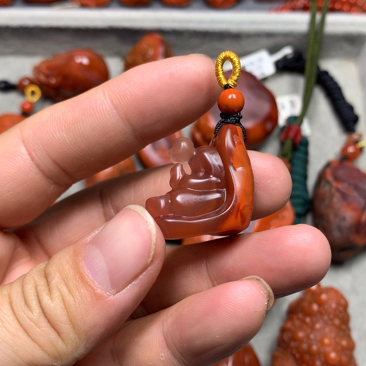 南红玛瑙吊坠(不含链)未镶嵌