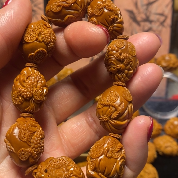 橄榄核手串/手链金蝉