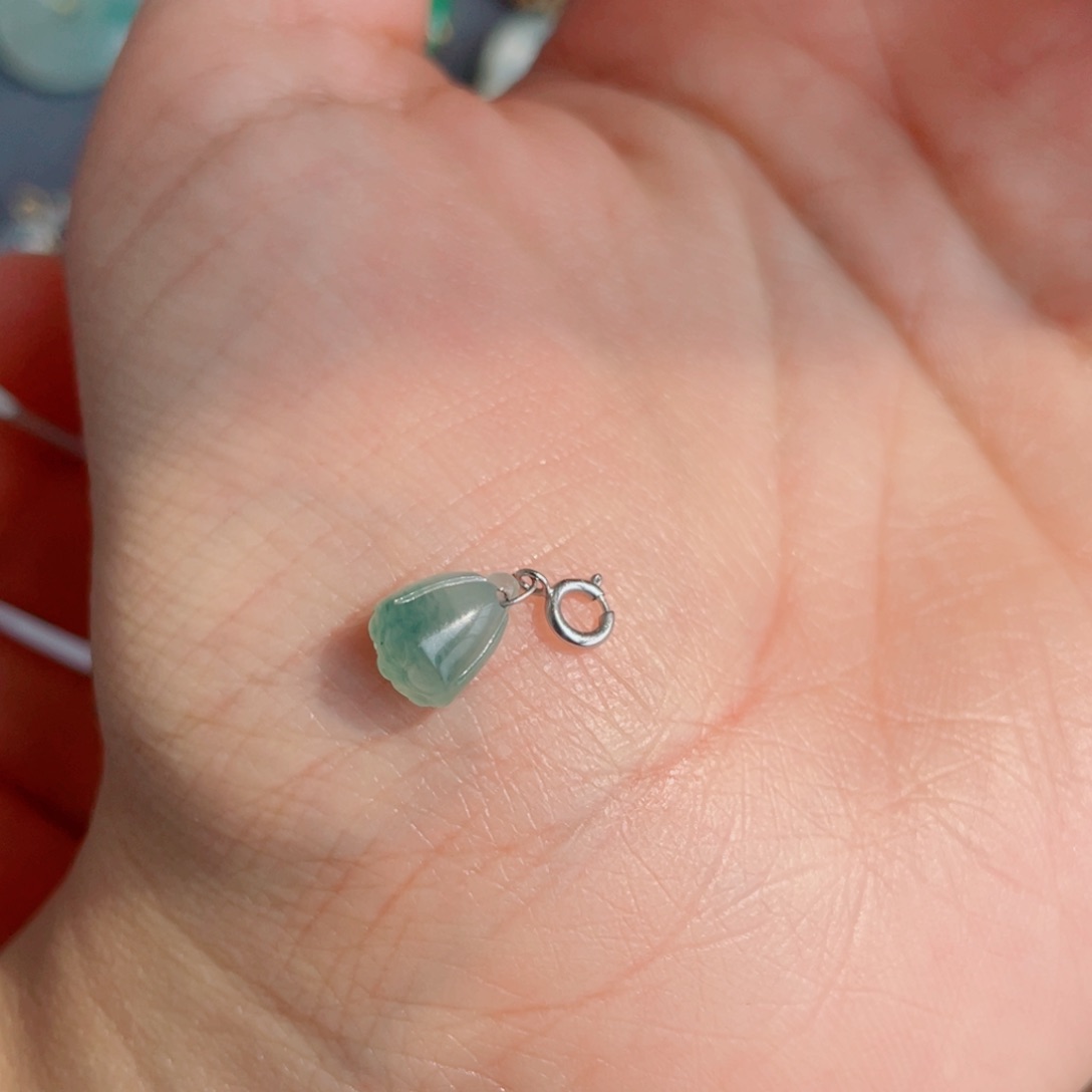 翡翠颈饰18K金镶嵌?***?莲蓬