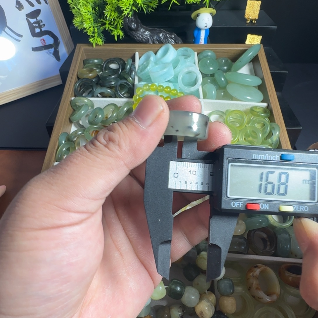 蛇纹石玉未镶嵌戒指6