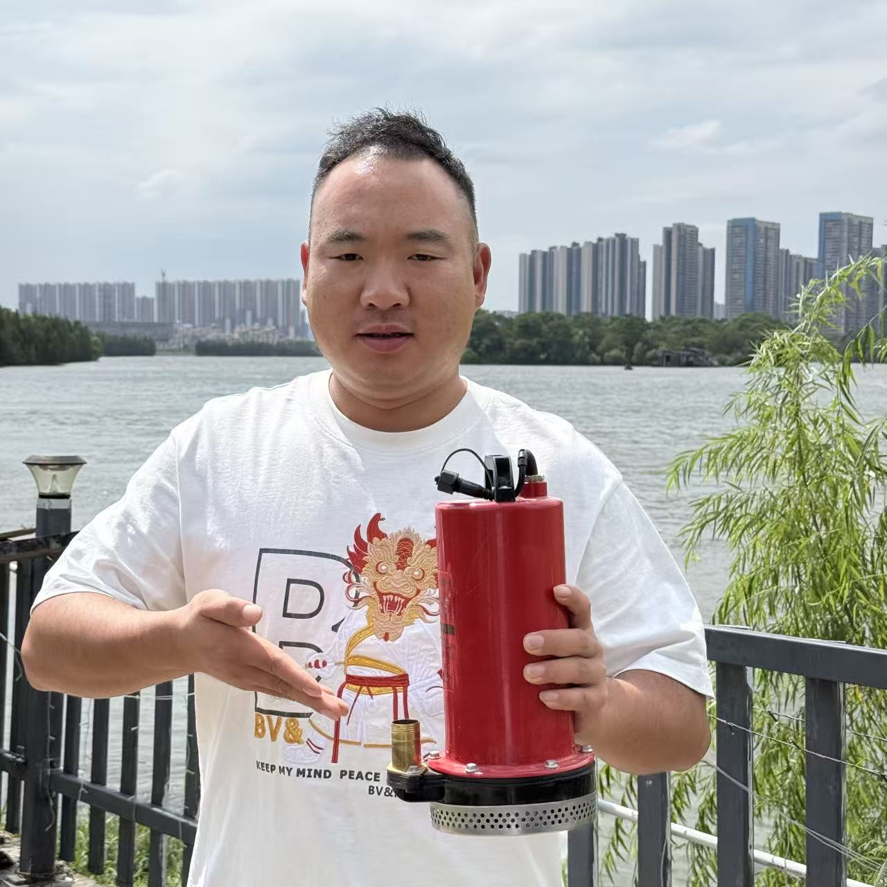 长续航【无线充电抽水泵】