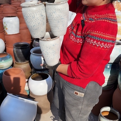 口13高20瑕疵盆子。