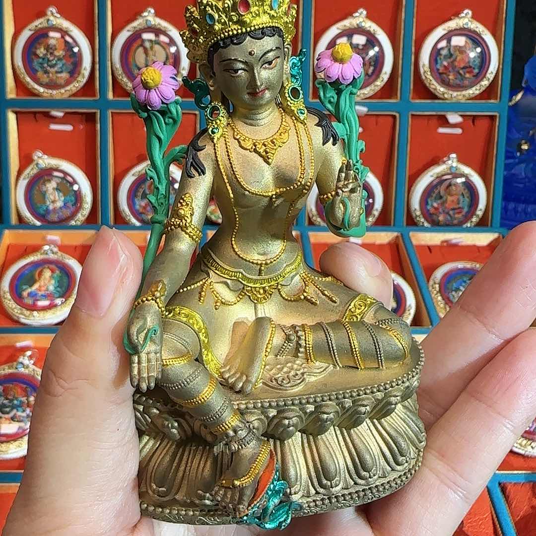 泥塑绿度母材料铜