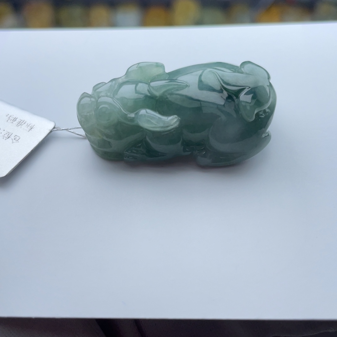 翡翠颈饰未镶嵌貔貅