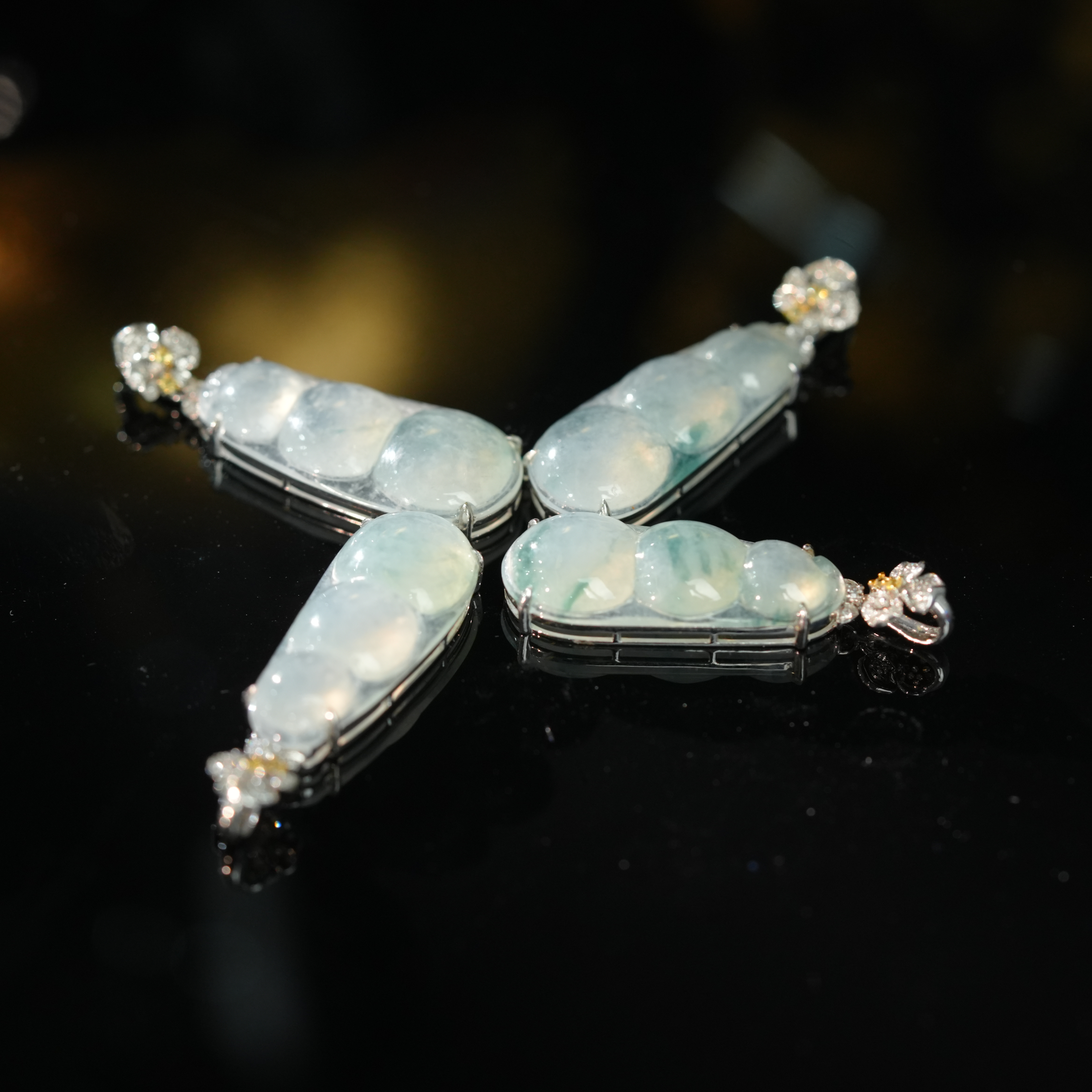 【初见珠宝】18K金翡翠豆子吊坠22-2CH171X636【多样性发一件】