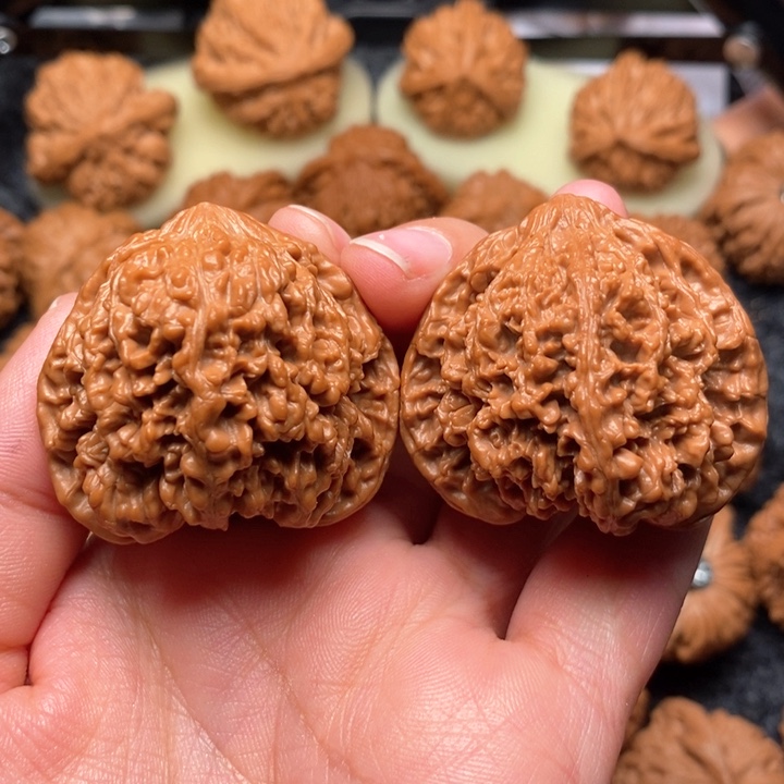 文玩核桃把件精品满天星41