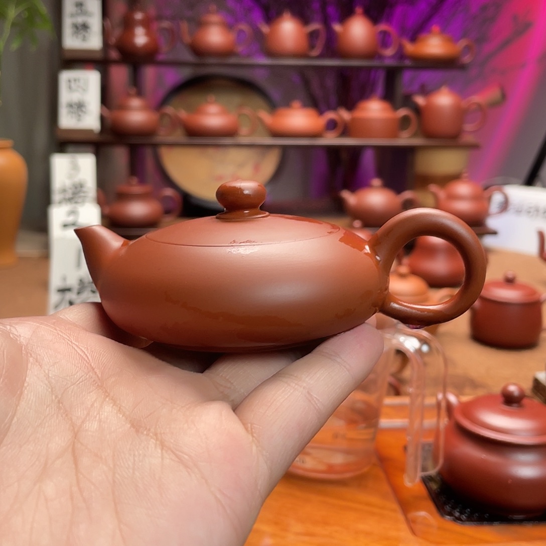 紫砂茶壶?**?扁西施超薄