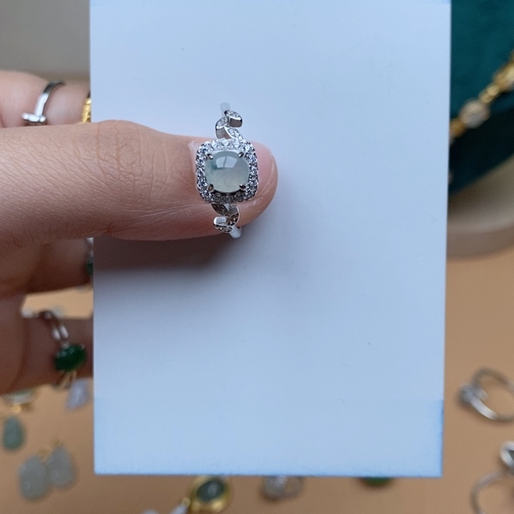 翡翠戒指银S925镶嵌1111