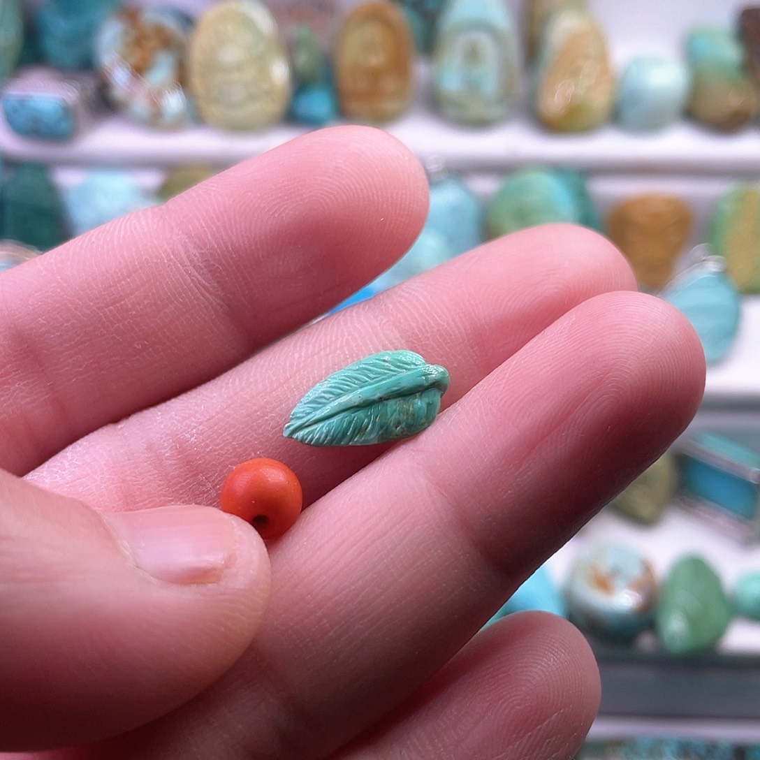 南红玛瑙颈饰未镶嵌