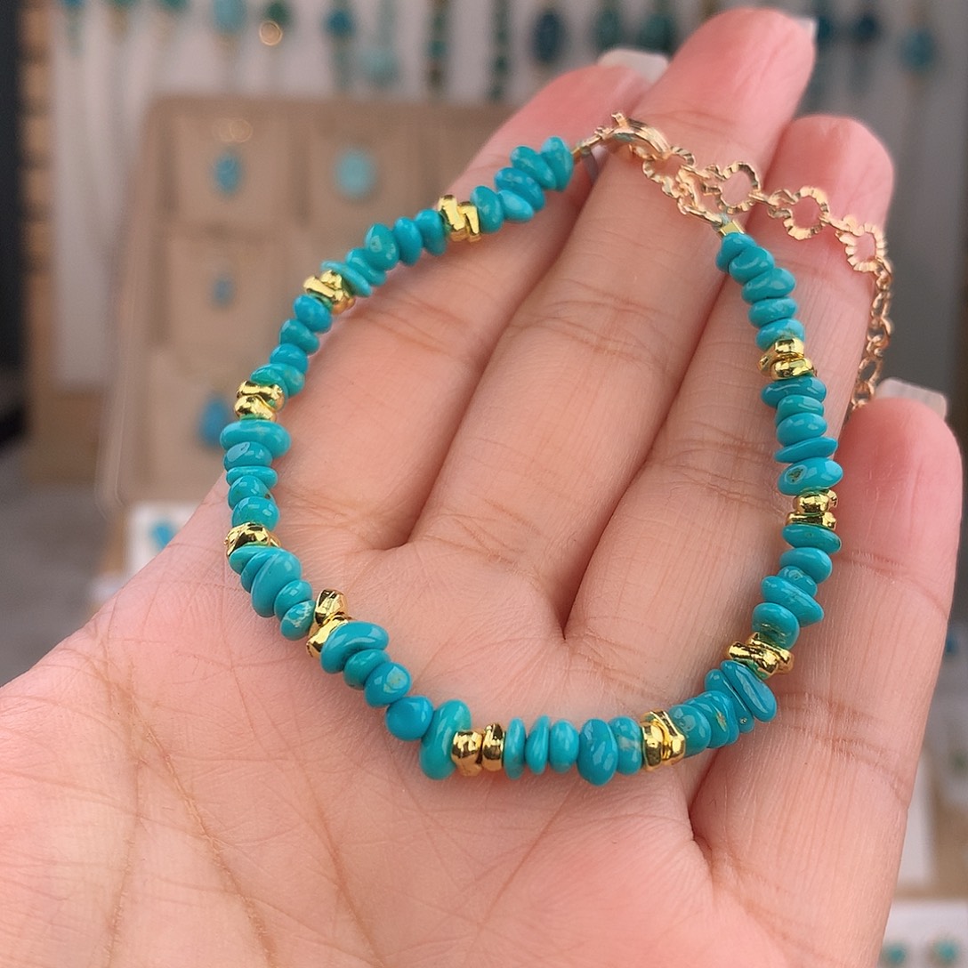 酒***酒绿松石未镶嵌手链