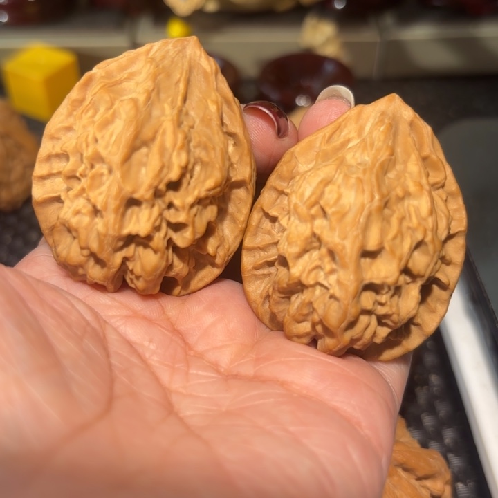 吊坠文玩核桃37十三陵鸡心