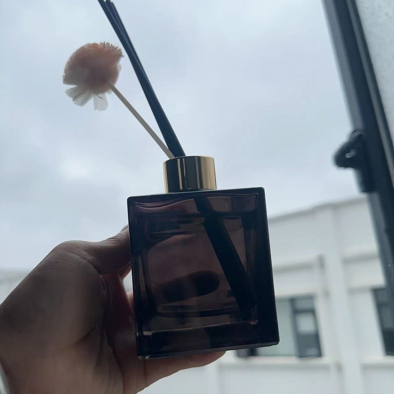 新包装栀子花香薰200ml 家用卧室空气清新剂持久房间香水厕所除臭