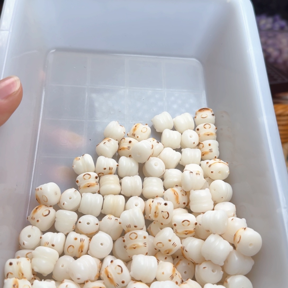 菩提根/象牙果吊坠10颗炭烧招财猫13