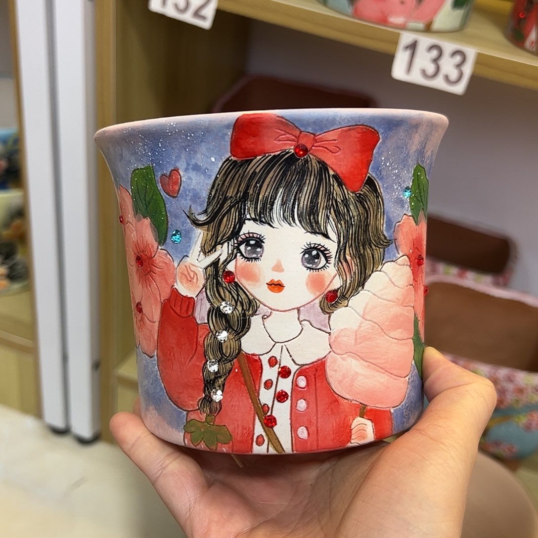 景德镇陶瓷花盆随**行景德镇陶瓷花盆