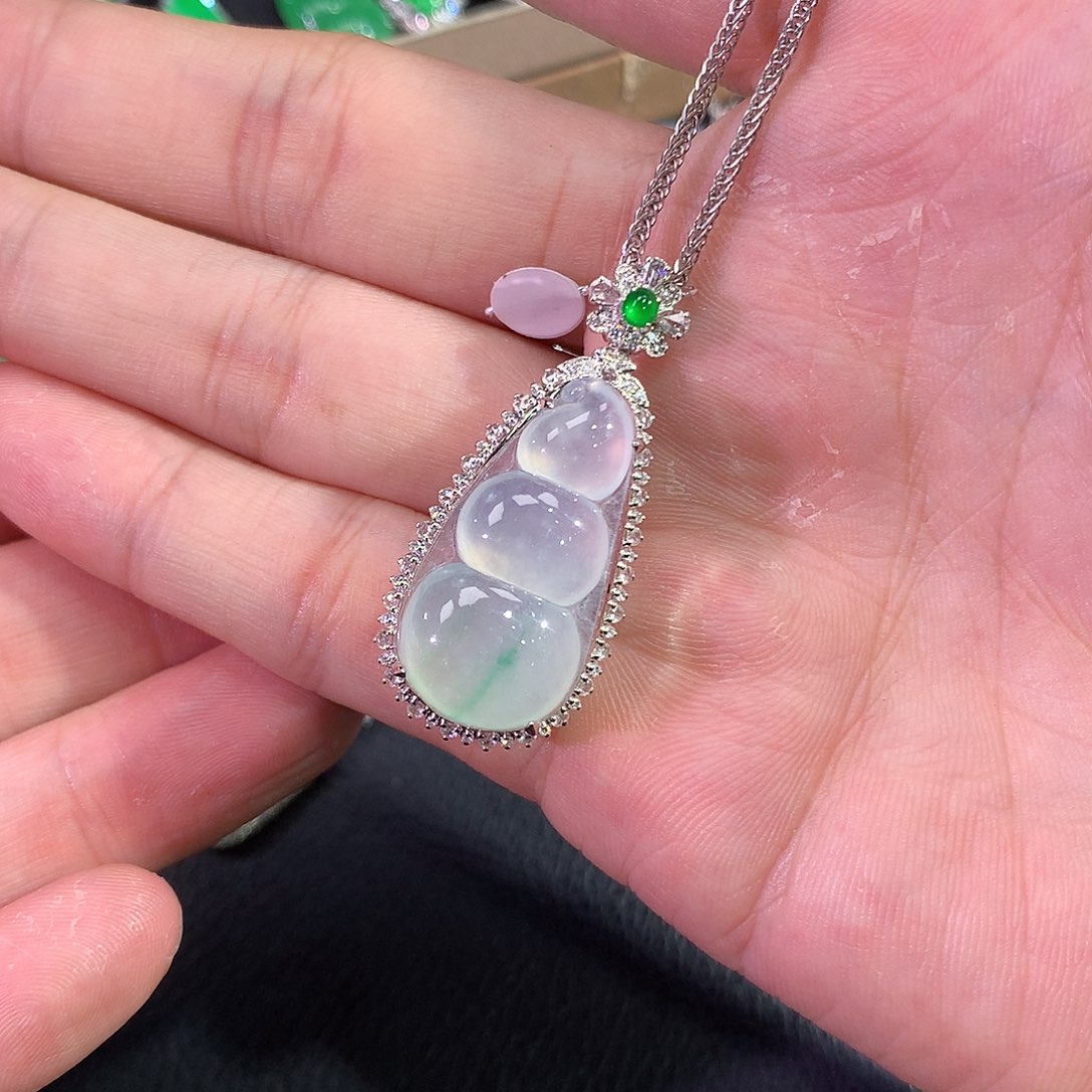 翡翠吊坠(赠链)18K金镶嵌H*