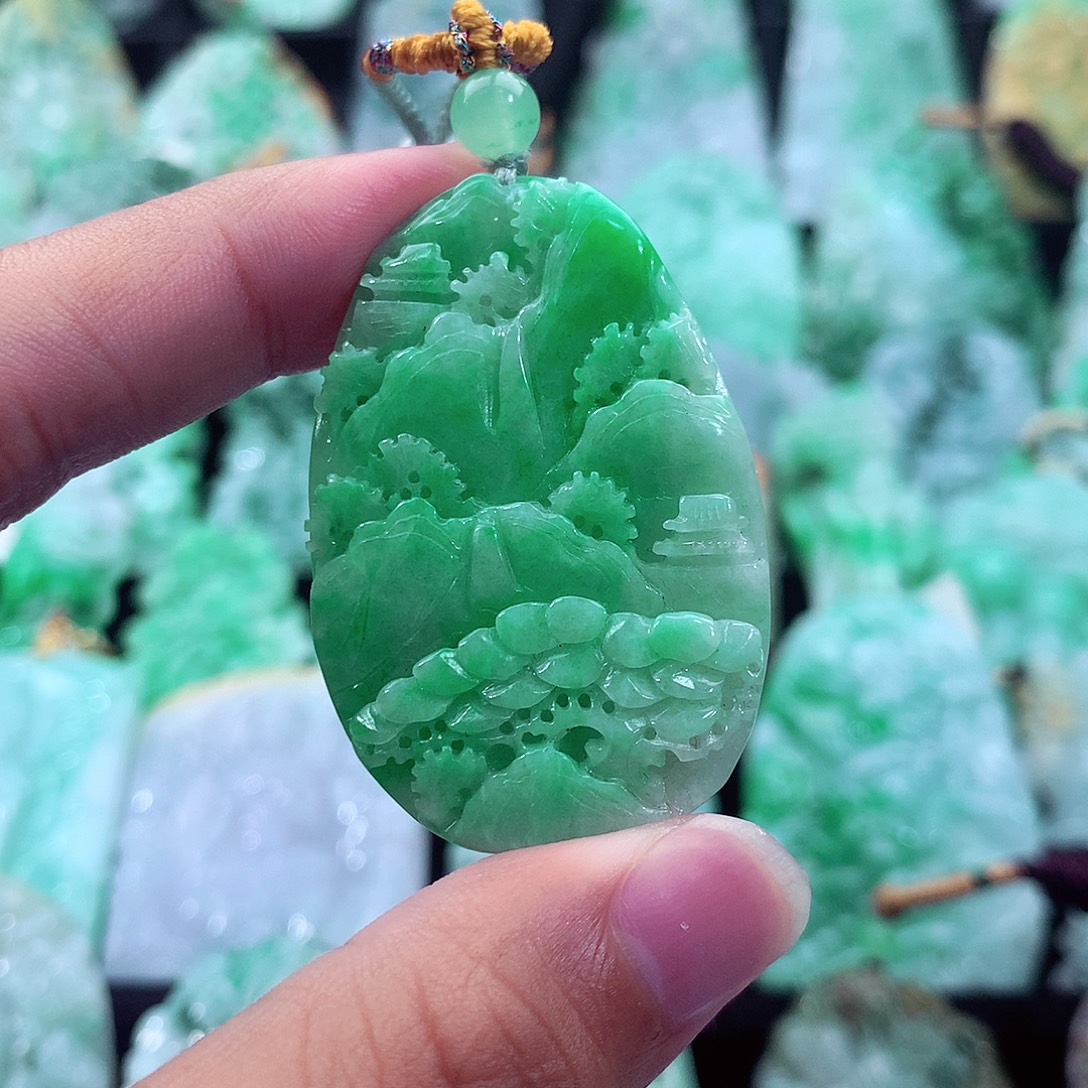 翡翠未镶嵌吊坠(不含链)