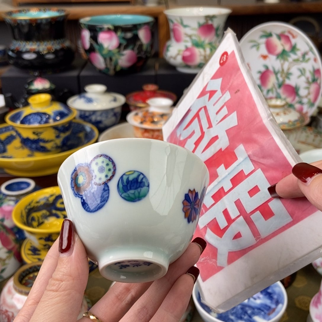 陶瓷艺术家的作品是一种