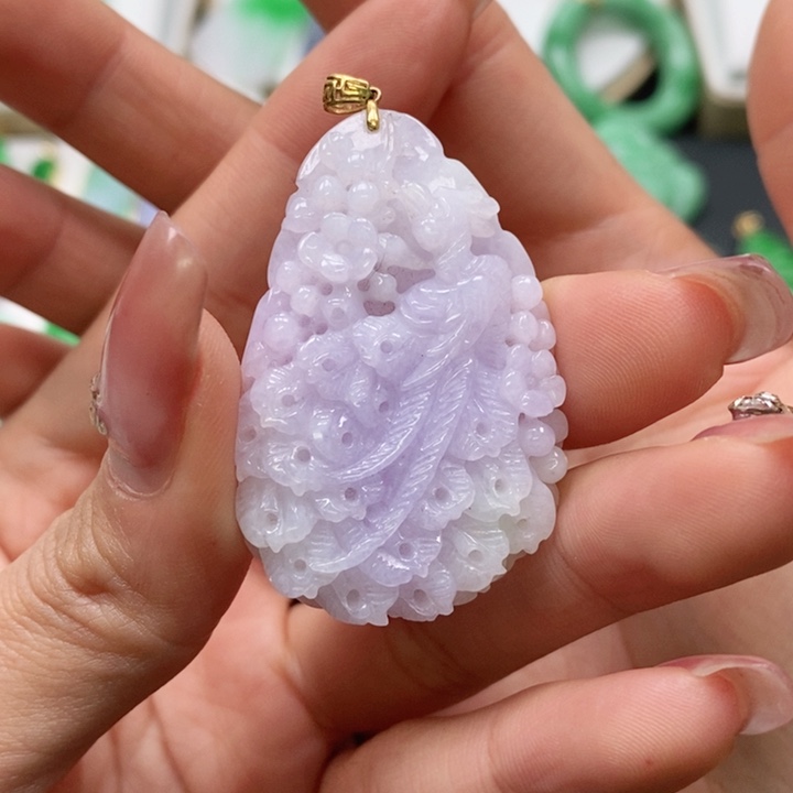 翡翠颈饰未镶嵌吊坠