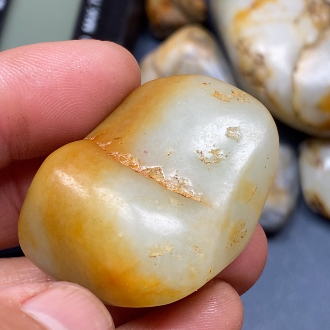 和田玉挂件足银镶嵌