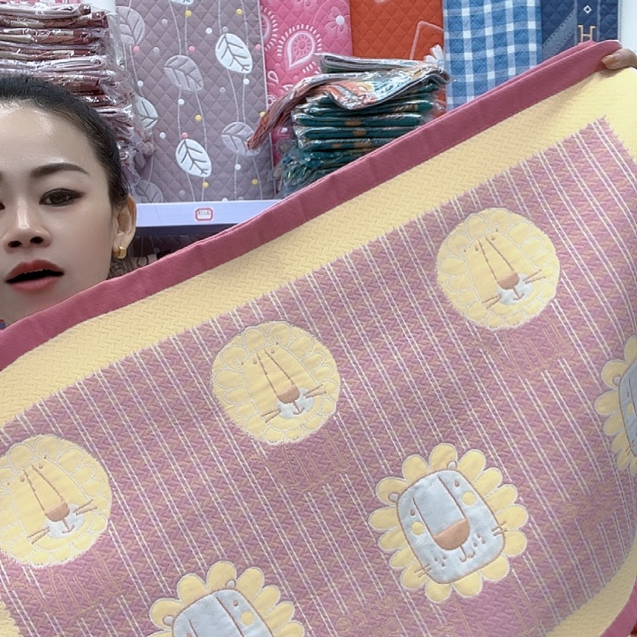 棉粉色小狮子纯棉