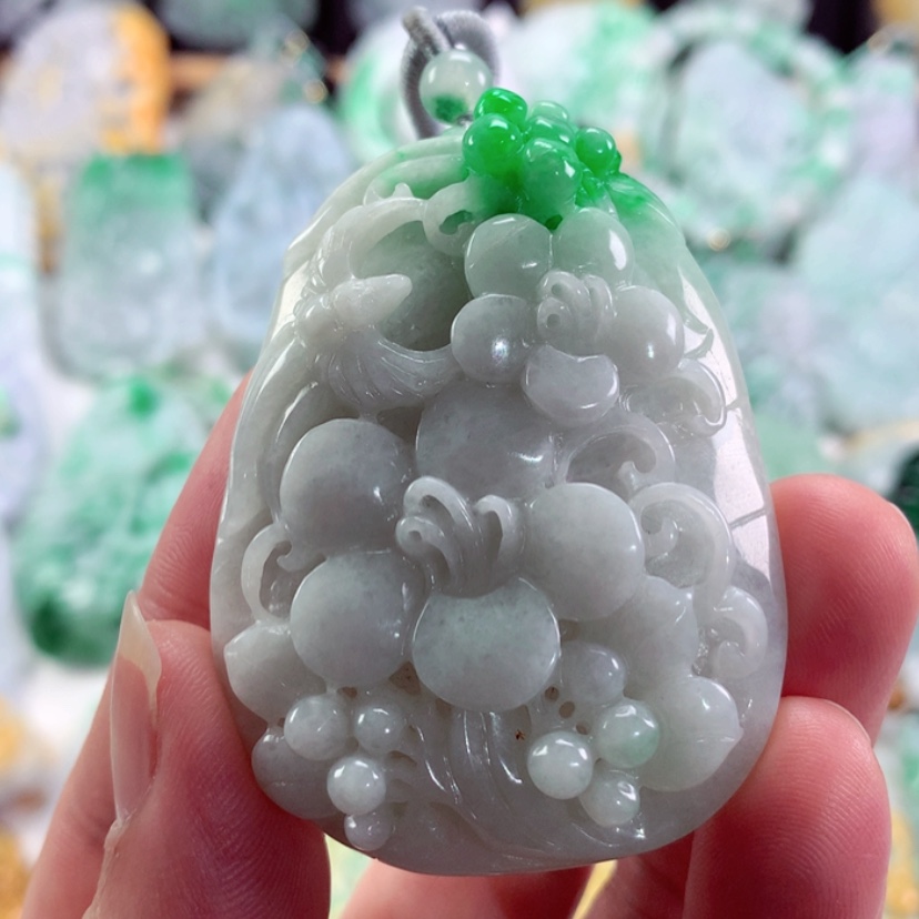 【闪购商品】翡翠吊坠(不含链)未镶嵌
