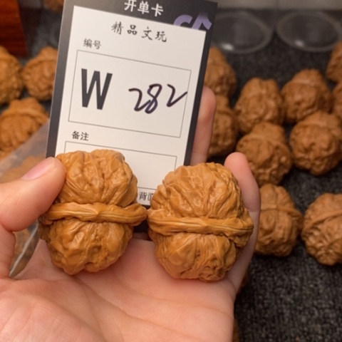 吊坠桃核我是第一百40