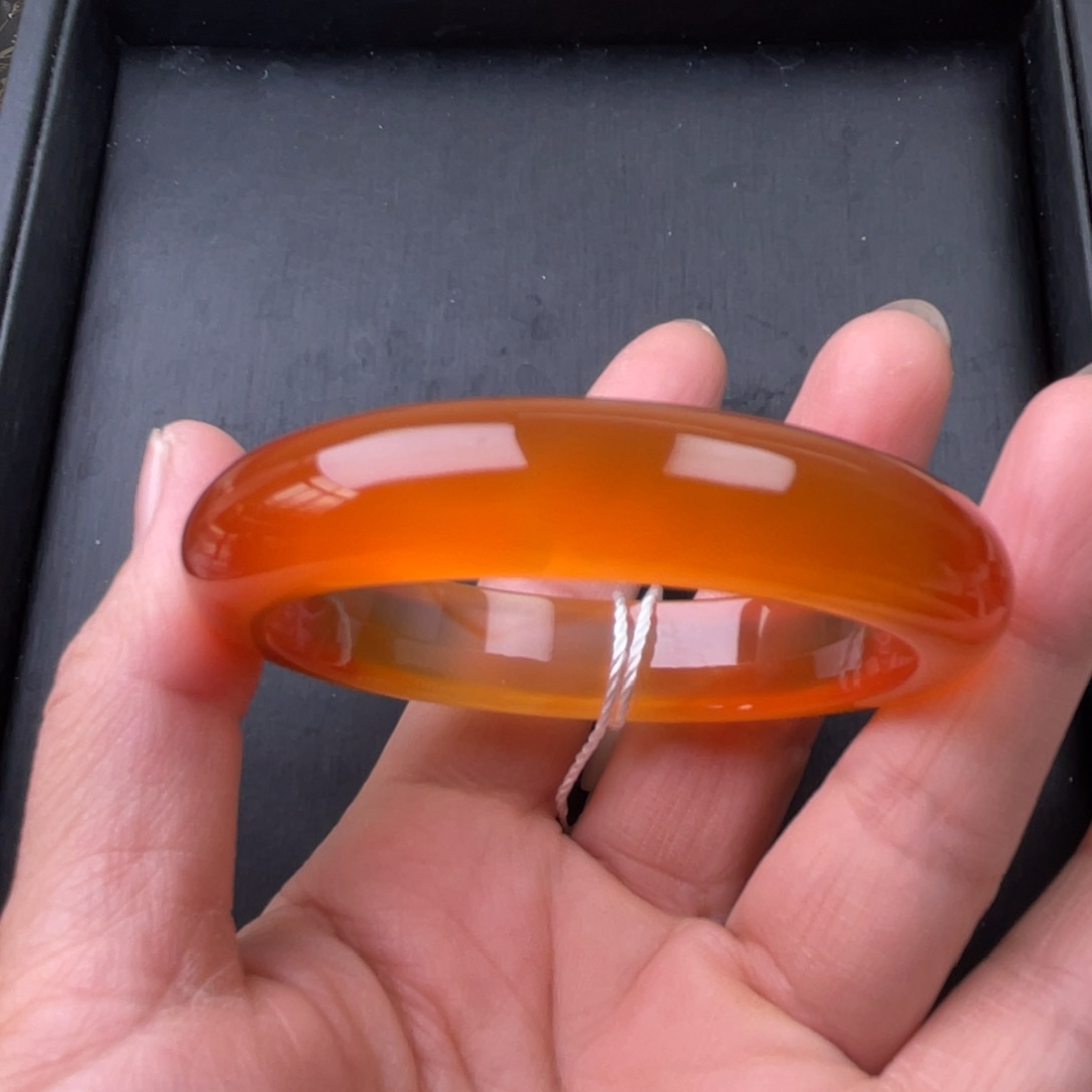 玛瑙/玉髓手镯未镶嵌53圈口