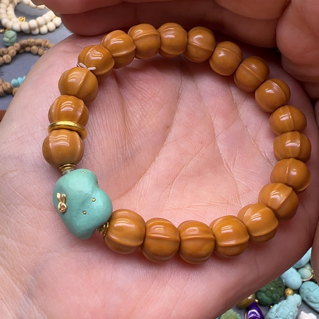 绿松石18K金镶嵌配件手串