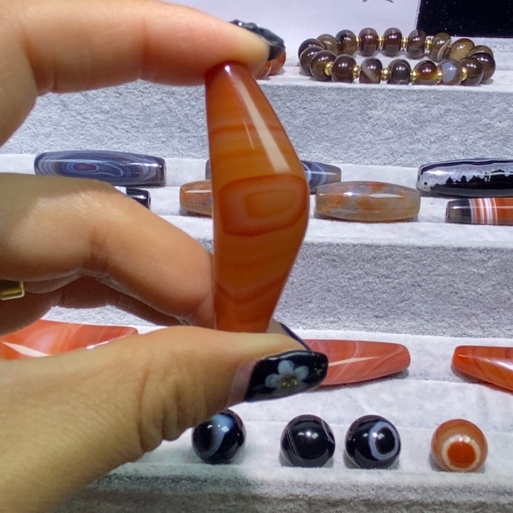 玛瑙/玉髓未镶嵌颈饰