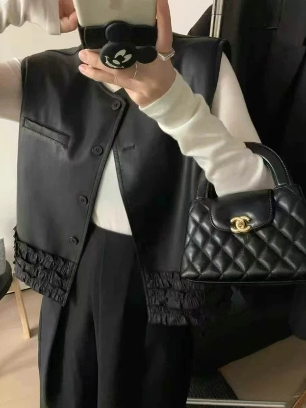 皮马甲女木耳边上衣2025春夏新款时尚无袖马夹外套叠穿上衣