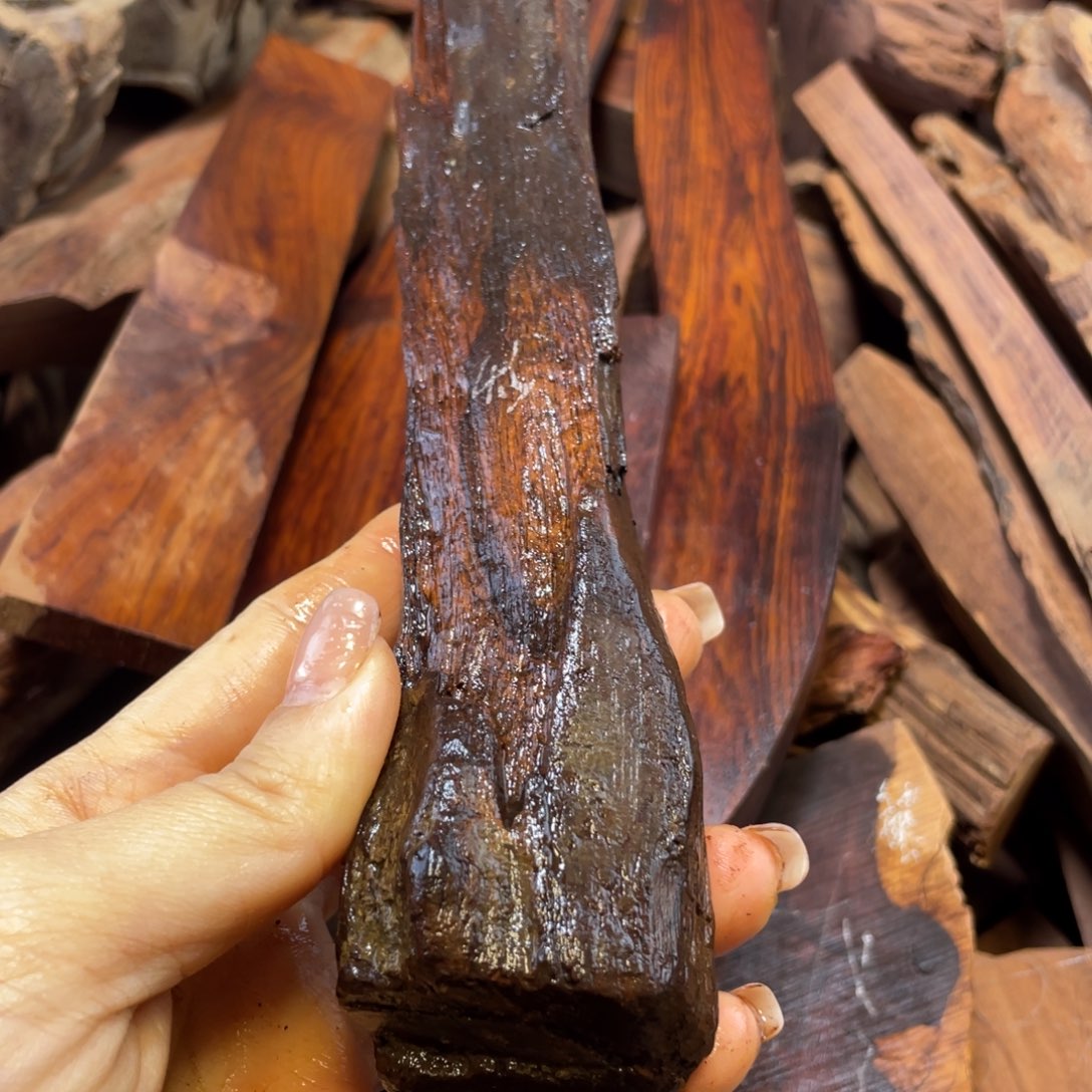 M***李黄花梨/降香黄檀老料