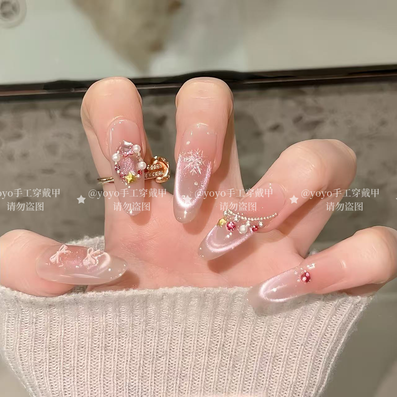【甜梦圣诞】纯手工穿戴甲冰透甜美可爱猫眼美甲贴片圣诞氛围感十足