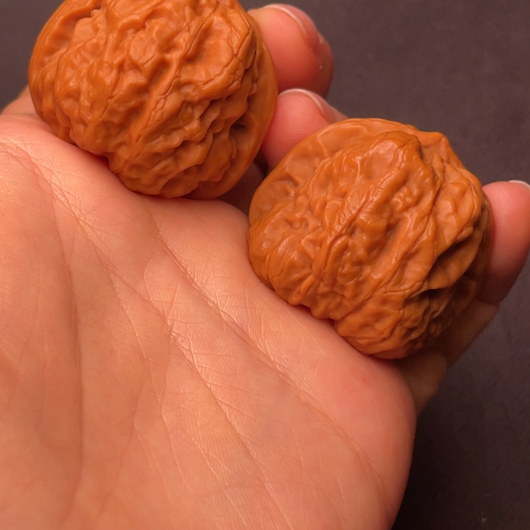 文玩核桃把件秦岭野生