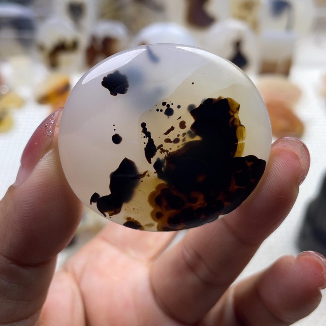 玛瑙/玉髓未镶嵌颈饰