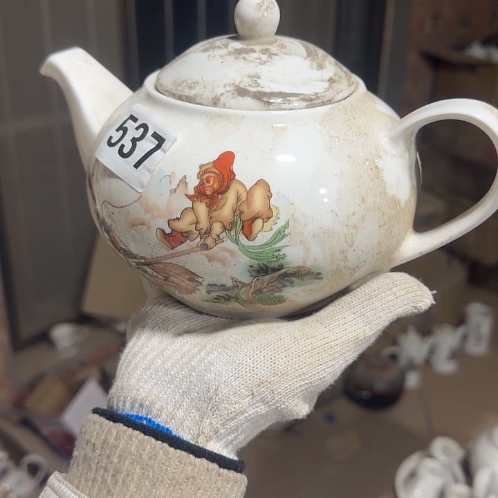 库存瓷片多空茶壶