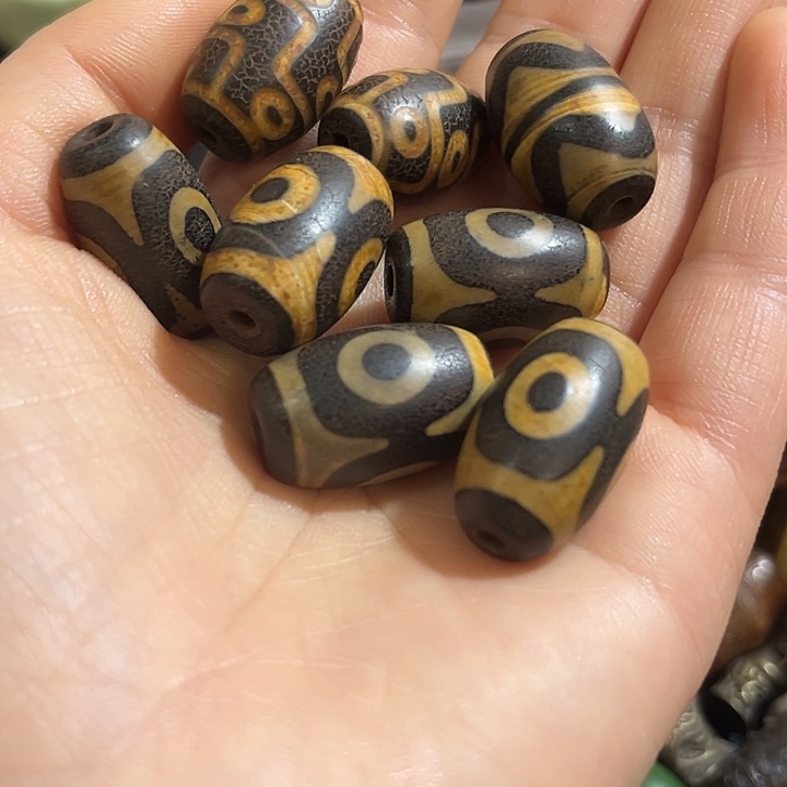 秋***斓琉璃手工艺品欢迎光临