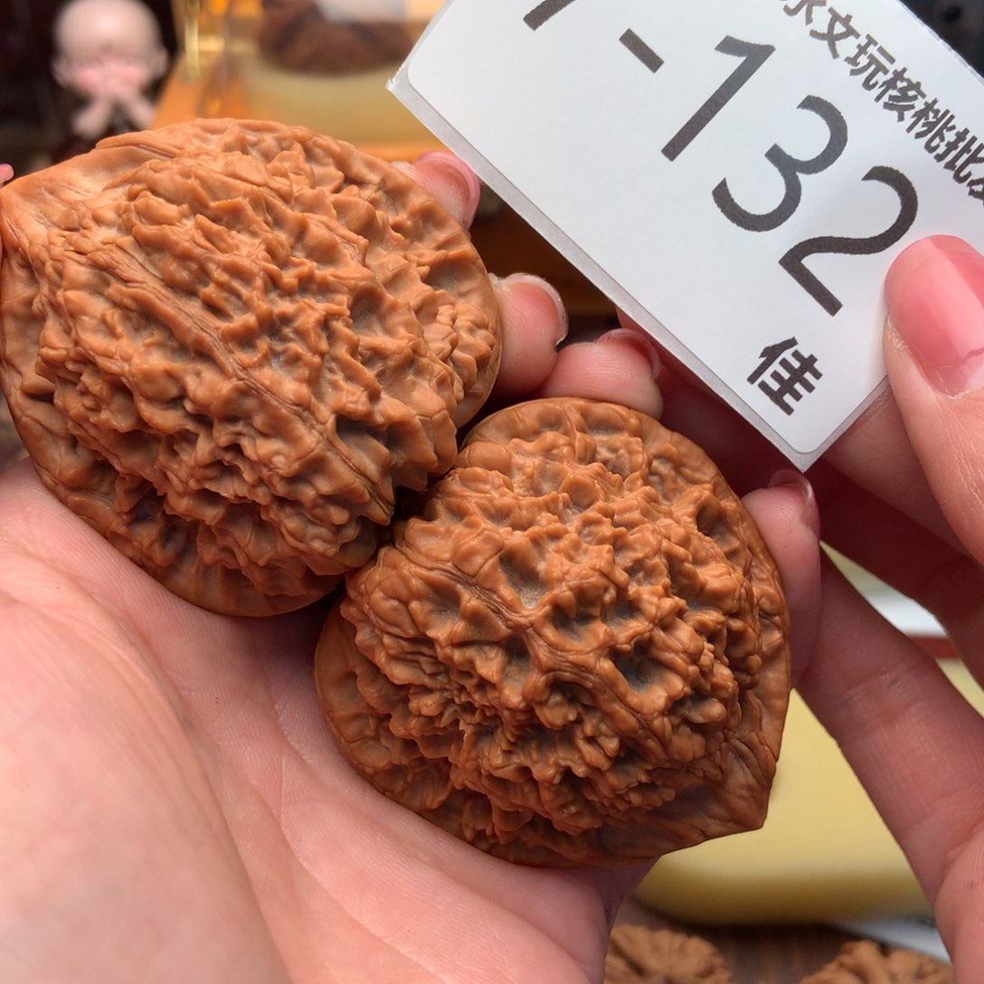 文玩核桃把件49官帽