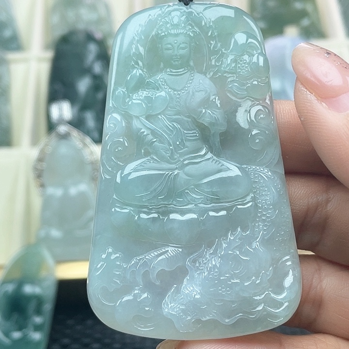 颈饰未镶嵌翡翠鼎****地天然缅甸翡翠A货大势至菩萨