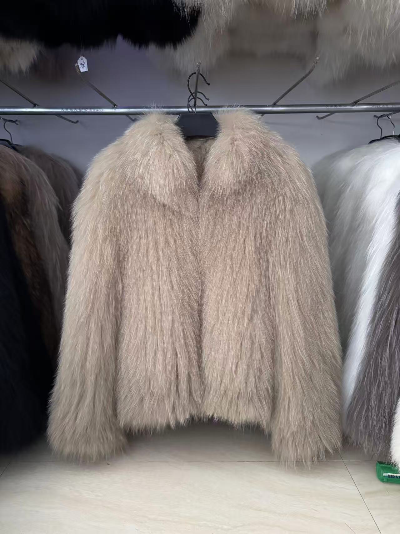 皮草狐狸毛新款立领网红同款外套短款