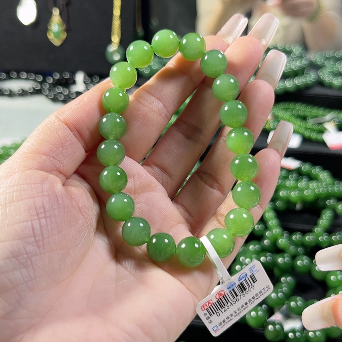 和田玉（碧玉）手链未镶嵌9.5