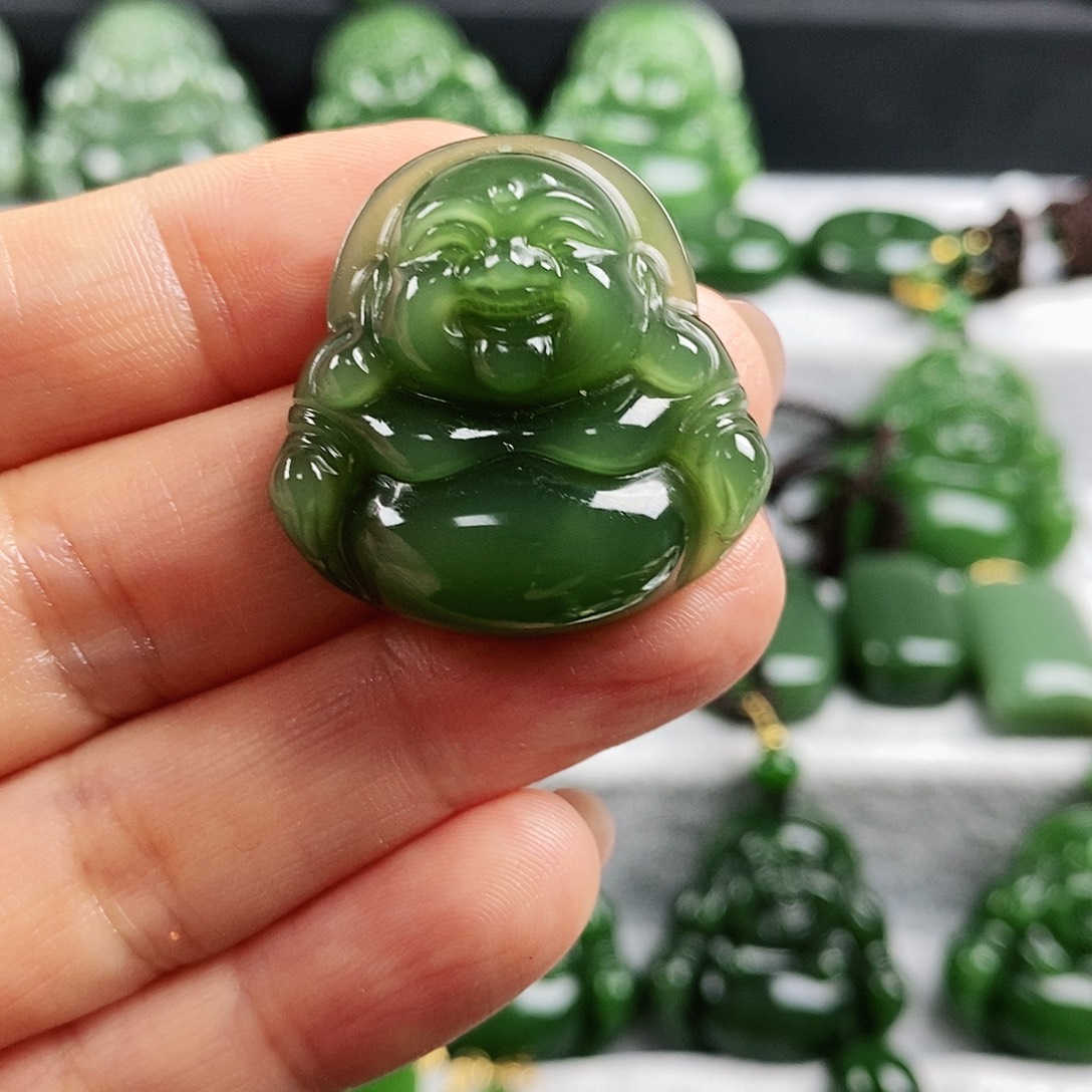 颈饰未镶嵌和田玉（碧玉）30mm