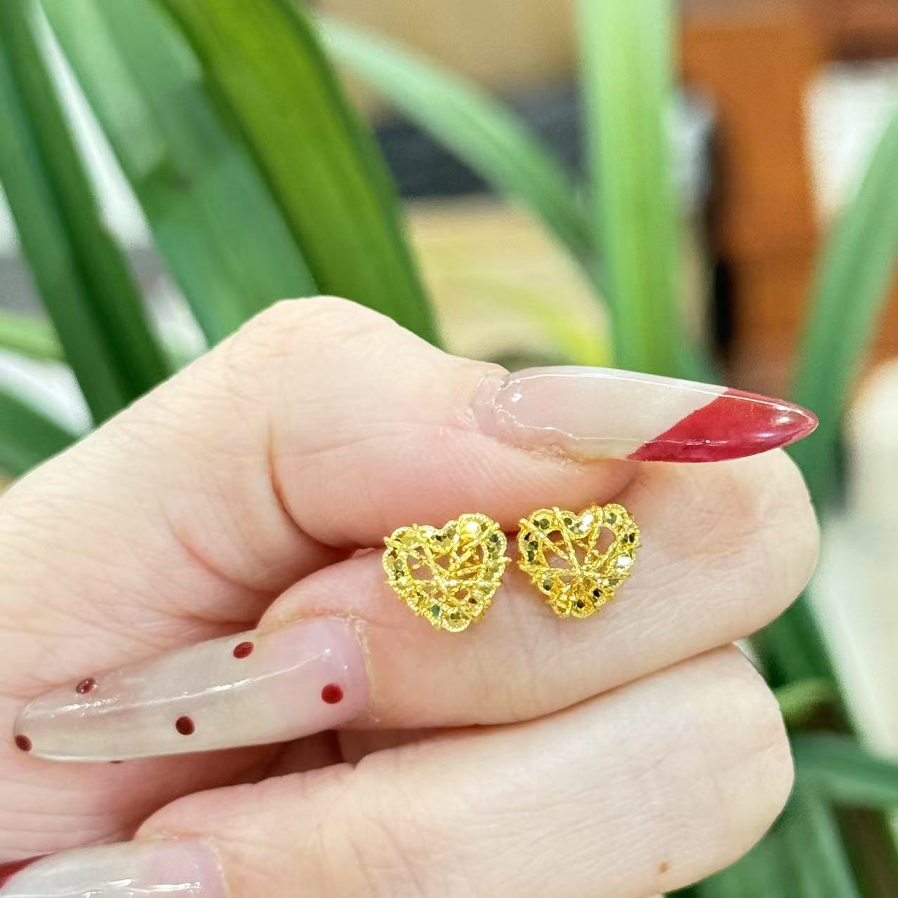 待定E【 拉丝爱心耳针】-足金999精工耳饰