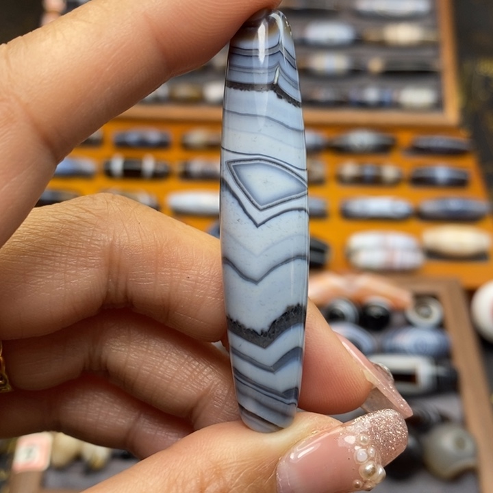 玛瑙/玉髓颈饰未镶嵌倪****弟