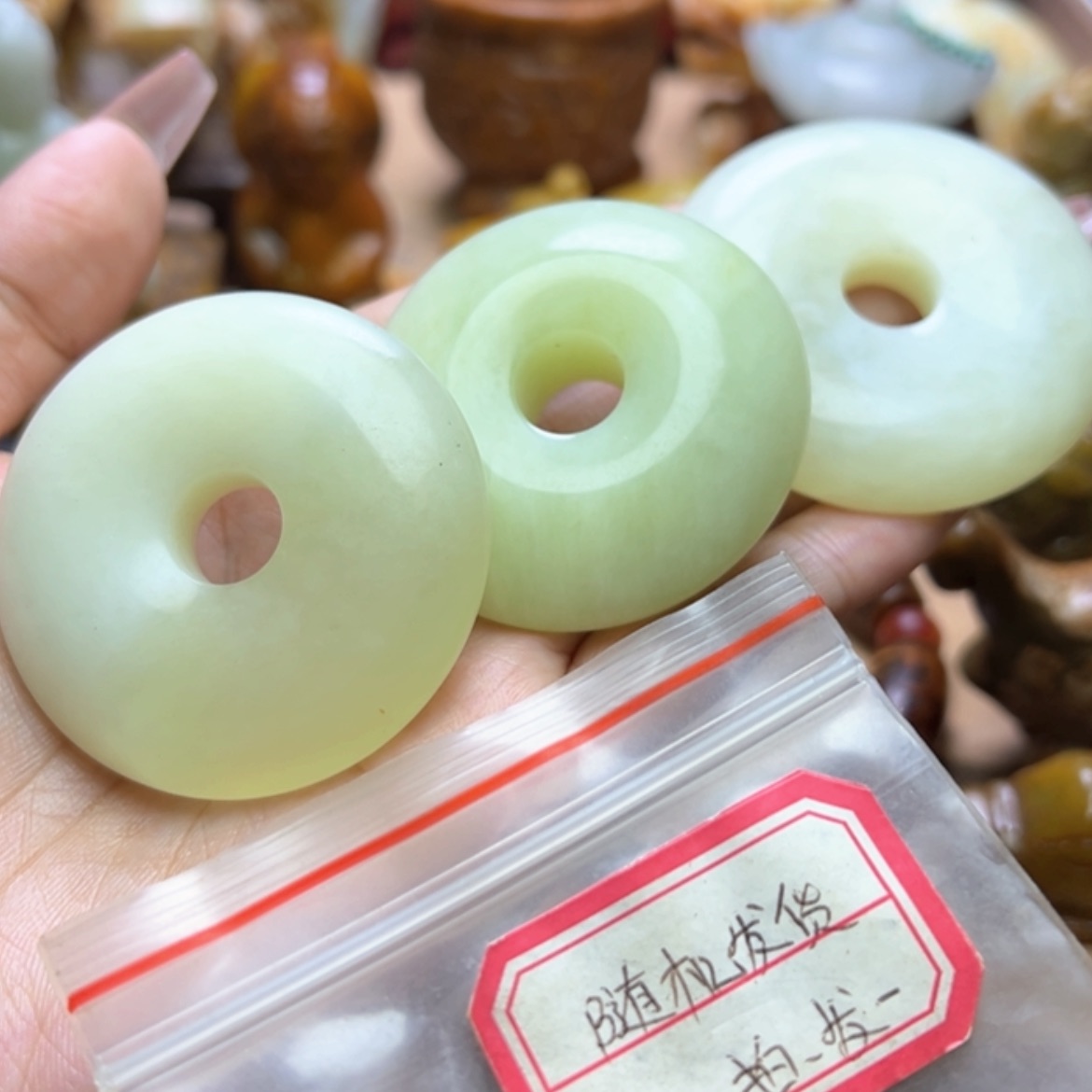 【闪购商品】蛇纹石玉颈饰未镶嵌发一个