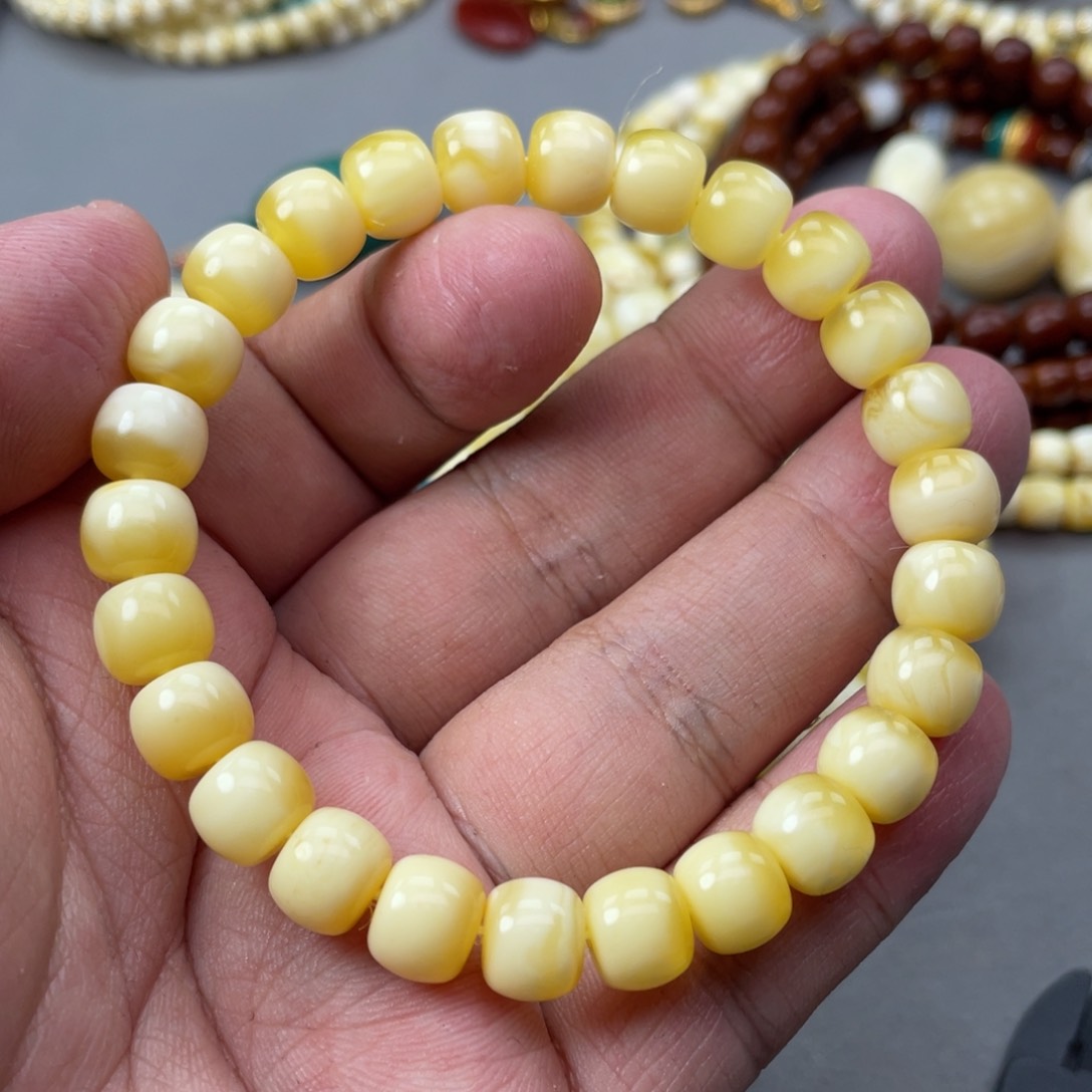 琥珀珠宝奇石未镶嵌96