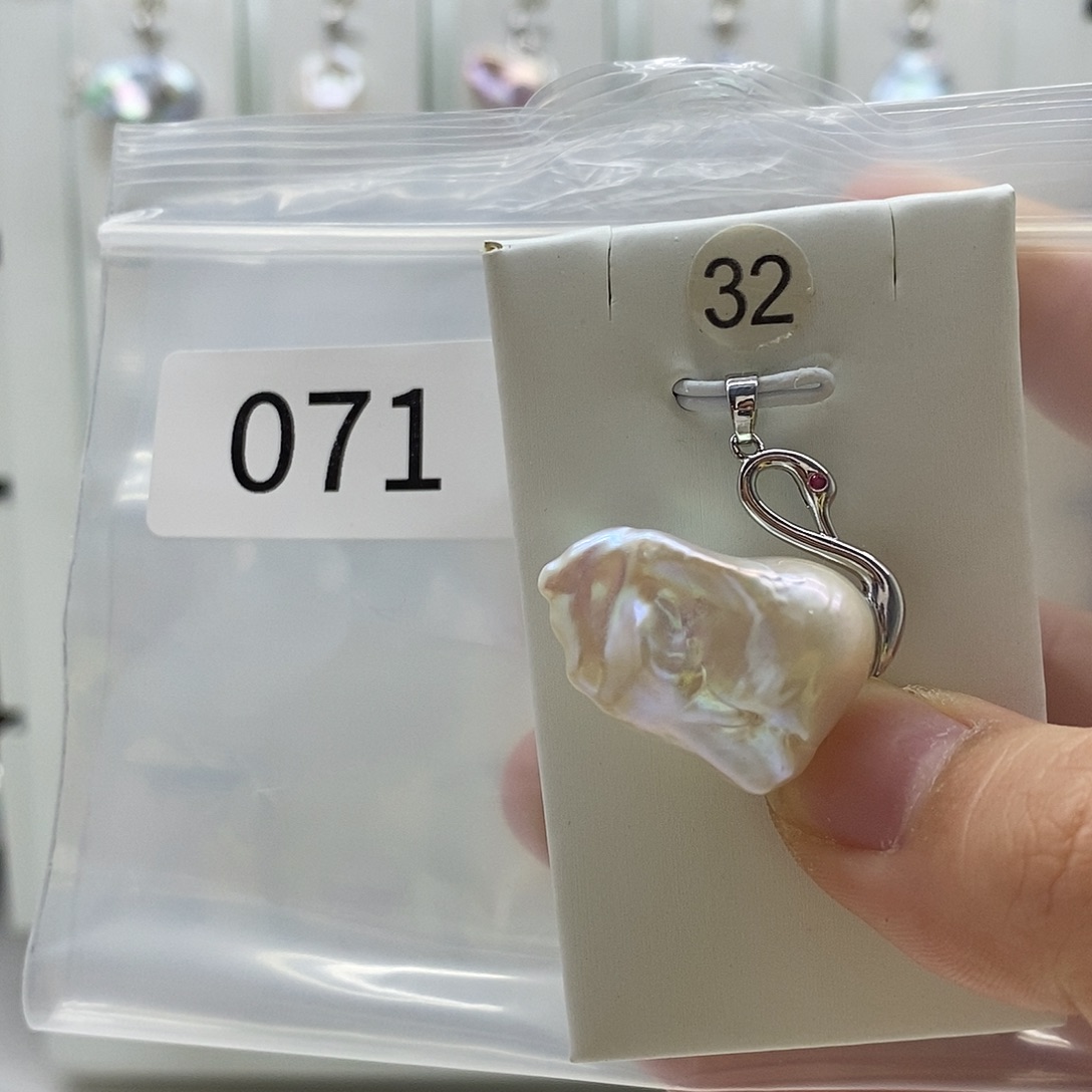 颈饰淡水珍珠合金